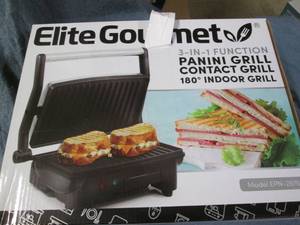 lot 60 image: New elite gourmet 3 function panini...