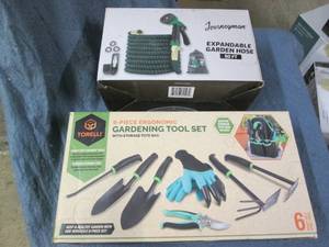 lot 66 image: 8 Piece garden tool set and 50 exp...