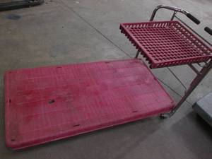 lot 98 image: Two tier shop cart, lower bed measu...