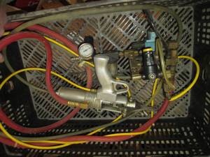 lot 110 image: Air powered shear with pressure gua...