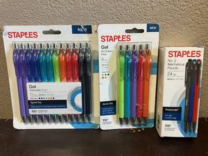 Staples Gel Pens and Mechanical Pencils