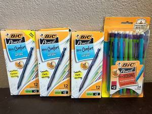 lot 57 image: BIC Mechanical Pencils