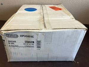 lot 72 image: 56 Gallon Can Liners