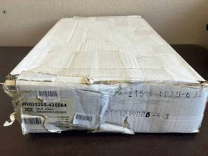 lot 73 image: 16 Gallon Can Liners