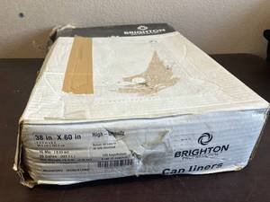 lot 75 image: 60 Gallon Can Liners