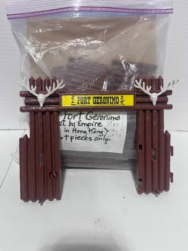 lot 65 image: 1978 Fort Geronimo Playset by Empire-18 Fort Pieces Not Complete