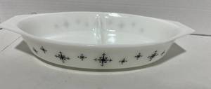 Vintage Pyrex Black Star Atomic Compass Divided Casserole Dish 1 1/2Qt