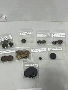 lot 58 image: Vintage Lot of Special Buttons most with Advertising