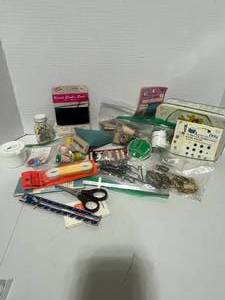 lot 60 image: Basket of Vintage Sewing Notions