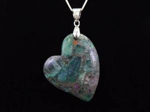 lot 14 image: .925 Sterling Silver Fluorite Heart Pendant Necklace