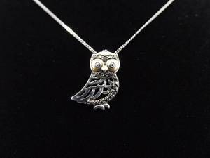 lot 40 image: .925 Sterling Silver Owl Pendant Necklace