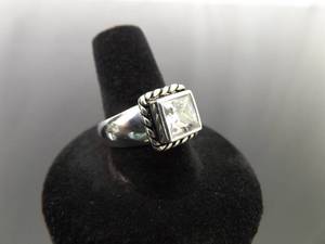 lot 71 image: .925 Sterling Silver Silpada Zirconia Solitaire Ring Size 9
