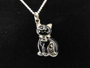 .925 Sterling Silver Art Nouveau Enamel Kitty Cat Pendant Necklace