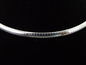 lot 47 image: .925 Sterling Silver Flexible 17 Omega Necklace