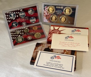 lot 56 image: 2007 SILVER Proof Set (14 coins) - original package with COA