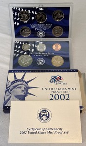 lot 123 image: 2001 Proof Set (10 coins) - original package with COA