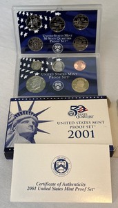lot 124 image: 2002 Proof Set (10 coins) - original package with COA