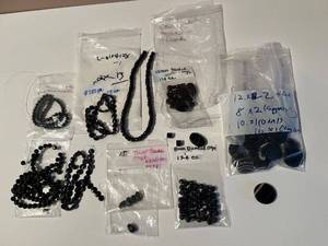 lot 61J image: Assorted Black Onyx Gemstone Beads and Beaded Strands Collection