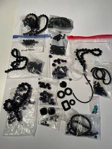 lot 65J image: Collection of Assorted Onyx, Black Agate, and Gemstone Beads