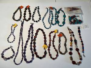 lot 196J image: Collection of Beaded Semi-Precious Stone Necklaces and Bracelets