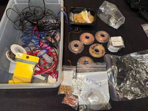 lot 92J image: Large Assortment of Necklace Components and Jewelry Making Supplies