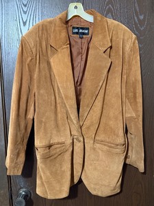 lot 60C image: Luis Alvear Suede Blazer - Large Camel Tan