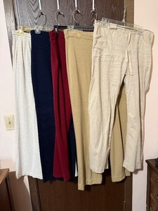 lot 90C image: EILEEN FISHER NY Jeans Daisy Fuentes Express Tricot Assorted Womens Pants & Knitwear (lot of 5)