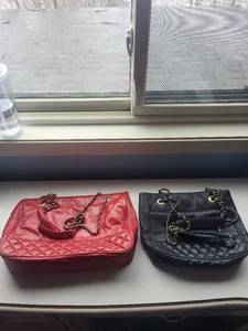 lot 243C image: Worthington brand Quilted Chain Shoulder Bag - Red & Black (Lot of 2)