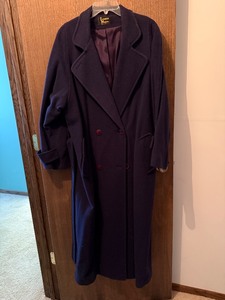 lot 377C image: basement bedroom closet - Lauren Meren Navy Wool Coat - Size 12 - Made in USA