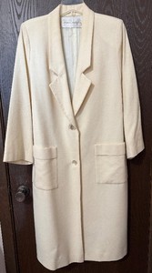 lot 315C image: Frank Murphy SG by Suits Galore Beige Long Coat with Patch Pockets