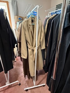 lot 362C image: Rolling Garment Rack with Top Shelf - White Metal Clothes Organizer (lot of 1)