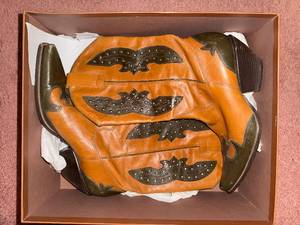 lot 12C image: BC BG Girl Cowboy Boots - Tan Leather with Dark Green Overlays