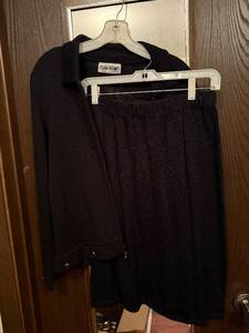 lot 121C image: San Remo Petite Knit Top & Skirt Set by Laura Knits - Black, Size M