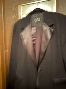 lot 123C image: INC Womens Tuxedo Jacket & Signature V by Alvin Valley Pants - Black Satin Lapels