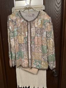 lot 125C image: Laurence Kazar New York Sequin Patchwork Jacket Set - Jacket, Skirt & Clutch