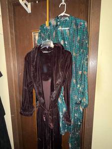 lot 130C image: Bathrobes - Induction Velvet & Teal Printed Silk Bathrobes (lot of 2)