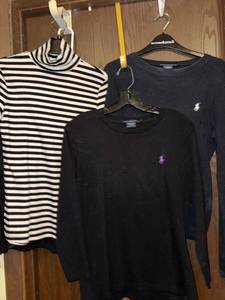 lot 134C image: Ralph Lauren Sport, H&M and Sonoma tops (Lot of 4)