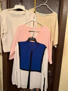 lot 144C image: Dana Buchman, Jones & Co. and C&E branded womens tops