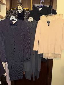 lot 210C image: Talbots, Josephine Chaus, Marshall Fields, Nine West & Pursuits ltd. - Womens 2pc Suit Sets