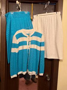 lot 333C image: Turquoise Striped Cardigan Set with Teal Top & White Knit Skirt (3-Piece Knit Set)