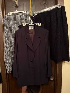 lot 334C image: Diane Gilman, Harve Bernard, Grace Dane Lewis brands  Black Blazer & Skirts (Lot of 4)