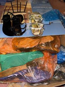 lot 342C image: Womens Shoes (Lot of 5) - Black Sandal, Silver Gladiator, Blue Pump, Brown Gladiator, Yellow Pump