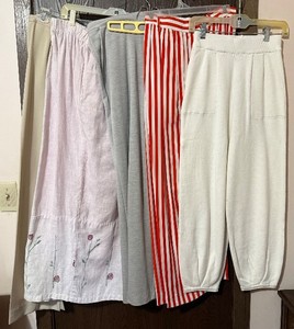 lot 81C image: Spring Bottoms - Evan-Picone, Jones New York, Lauren Ralph Lauren, Mill Valley Cotton linen skirt (lot of 5 bottoms)