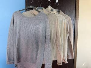 lot 283C image: Apt 9 100% Cashmere Sweaters Exclusively for Lord & Taylor by Erez Levy - Size L (Lot of 4)