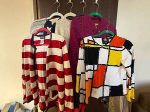 lot 425C image: Womens Knit Sweaters (Lot of 6) - Avalin, Lauren Hansen, Capacity, Saco Harbor Sport