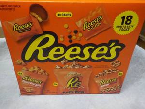 lot 15 image: Reeses 18 Variety Pack...