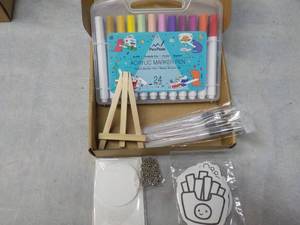 lot 110 image: Pen Peak Acrylic Marker Pen Paintin...