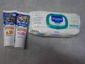lot 120 image: 2 Orejel Toothpaste and Mustela Wip...