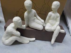 lot 130 image: Decorative Figurine 12 x 9...