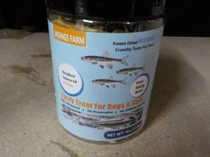 lot 208 image: Tasty Treats for Dogs and Cats...